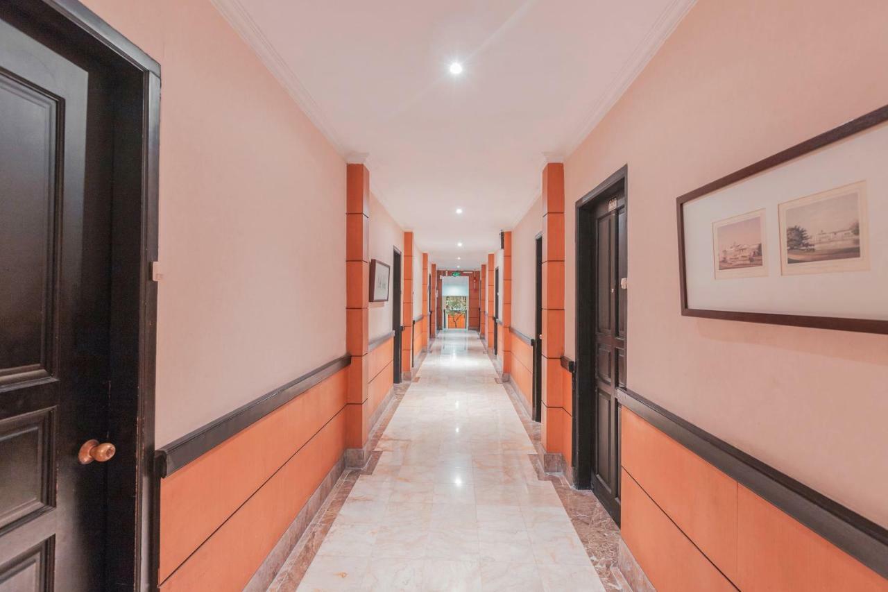 Capital O 534 Sriwijaya Hotel Jakarta Eksteriør bilde
