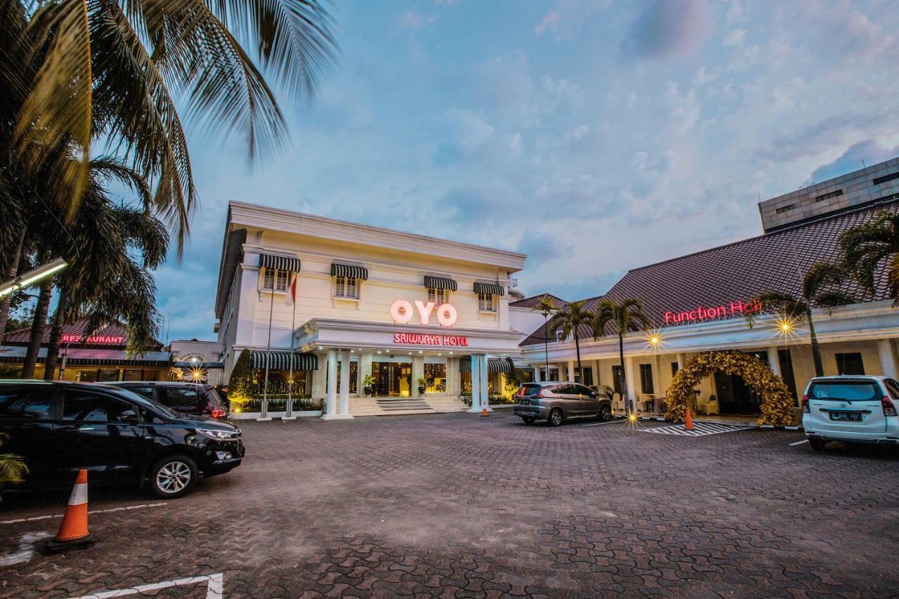 Capital O 534 Sriwijaya Hotel Jakarta Eksteriør bilde