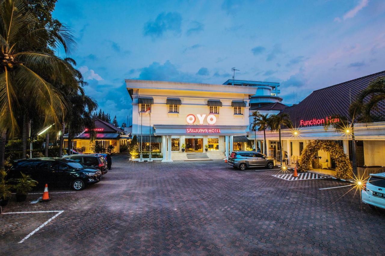 Capital O 534 Sriwijaya Hotel Jakarta Eksteriør bilde